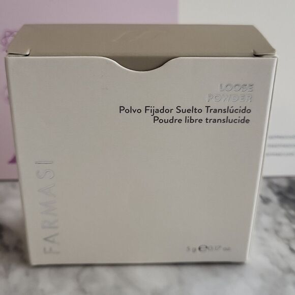 Farmasi Loose Powder Translucide 0.17 Oz. - Picture 5 of 17